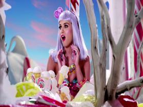 Katy Perry California Gurls (feat Snoop Dogg) (HD)
